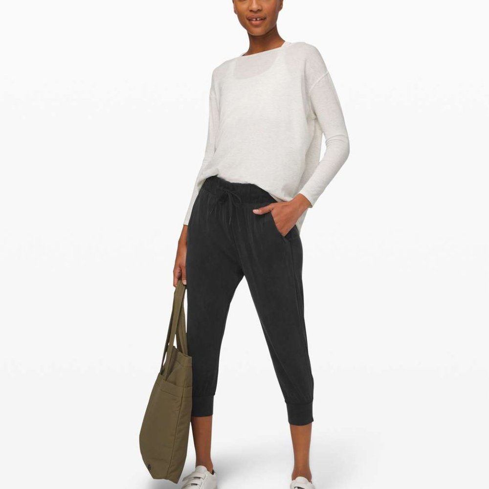 Lululemon Lost in Leisure Crop Jogger
